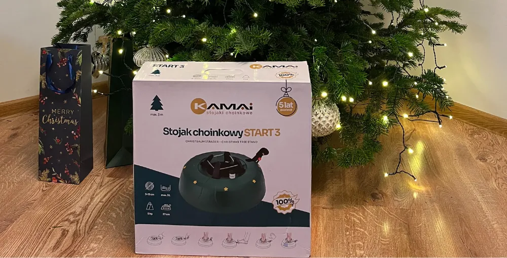 Karton detaliczny stojaka KAMAI pod choinką